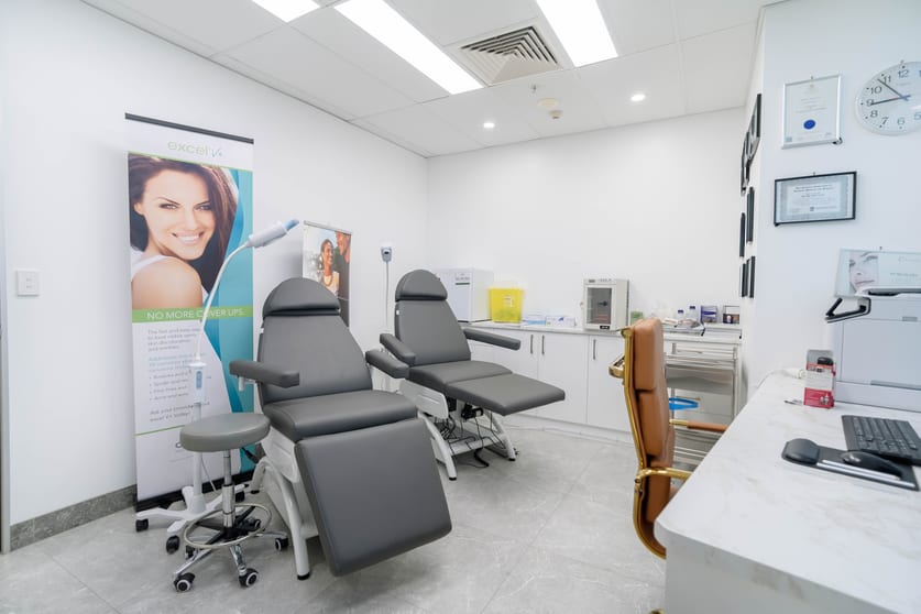 Click to view all images 2807/5 Lawson Street Southport QLD 4215 - Image 3