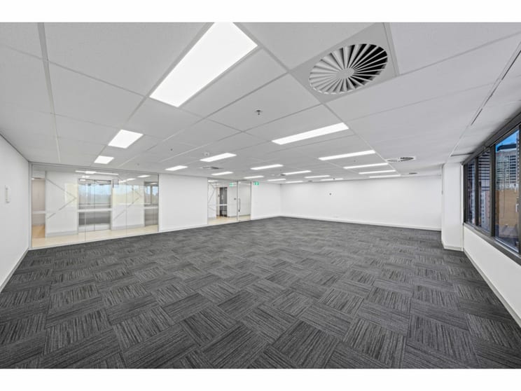 Click to view all images 1202/10 Market Street Brisbane City QLD 4000 - Image 3