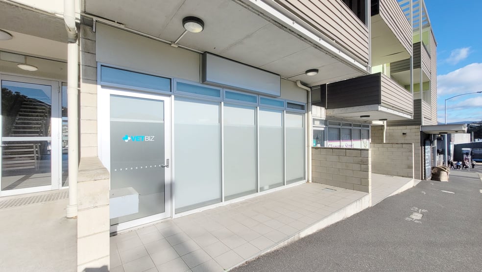 Click to view all images 3/5 Clarence Street Bellerive TAS 7018 - Image 2