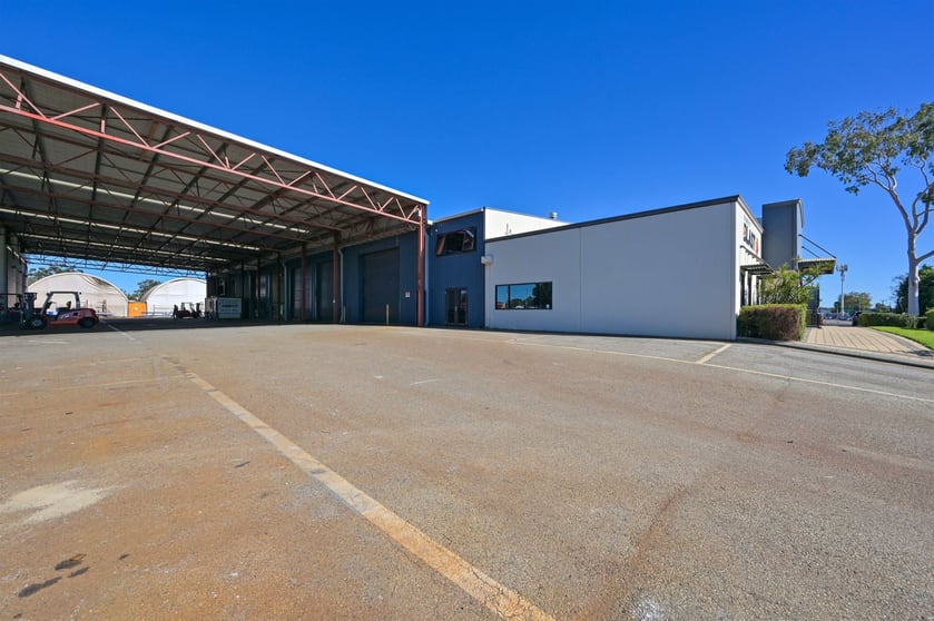 Click to view all images Part 5 Kalamunda Road South Guildford WA 6055 - Image 3