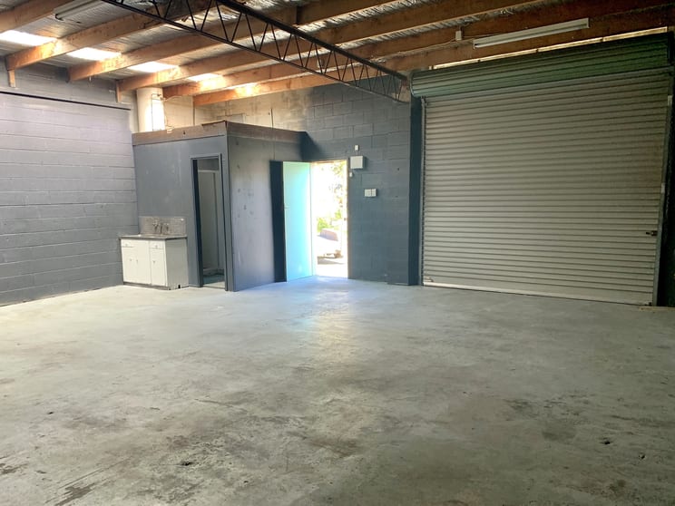 Units 6 & 7/3 Hereford Street Berkeley Vale NSW 2261 - Image 3