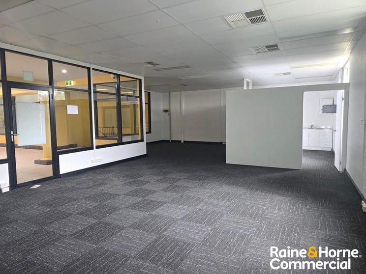 Shop 5A & B, 127 Macquarie Road Springwood NSW 2777 - Image 2