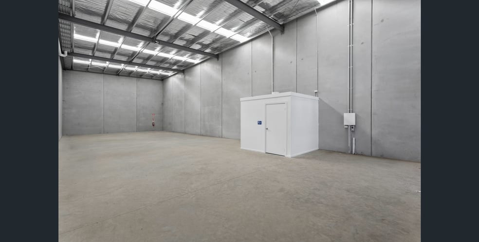 Click to view all images 6 Beatty Street North Shore VIC 3214 - Image 3