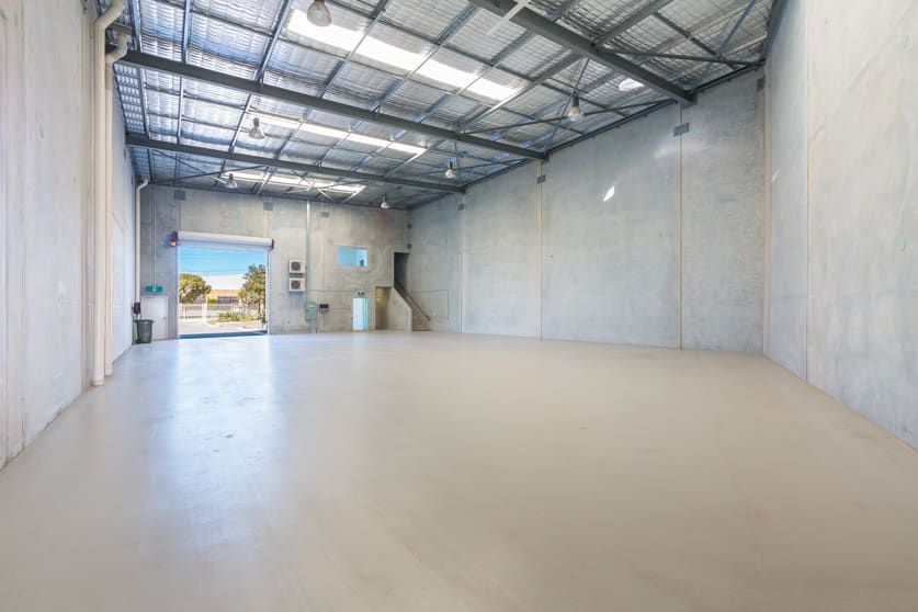 T3/7-13 Bell Street Canning Vale WA 6155 - Image 3