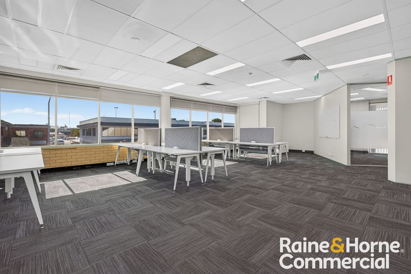 1A, First Floor/47-59 Wingewarra Street Dubbo NSW 2830 - Image 3