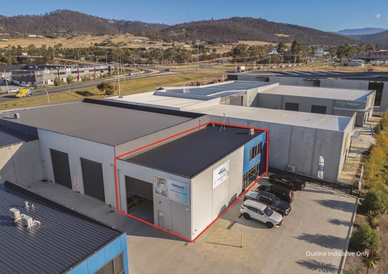 Click to view all images Unit 10/3 Abernant Way Cambridge TAS 7170 - Image 1
