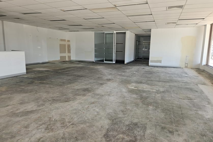 Click to view all images 86-90 Langtree Avenue Mildura VIC 3500 - Image 2