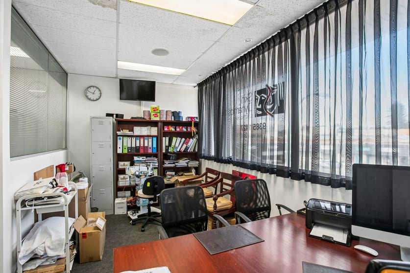 2/10 Station Street Cottesloe WA 6011 - Image 3