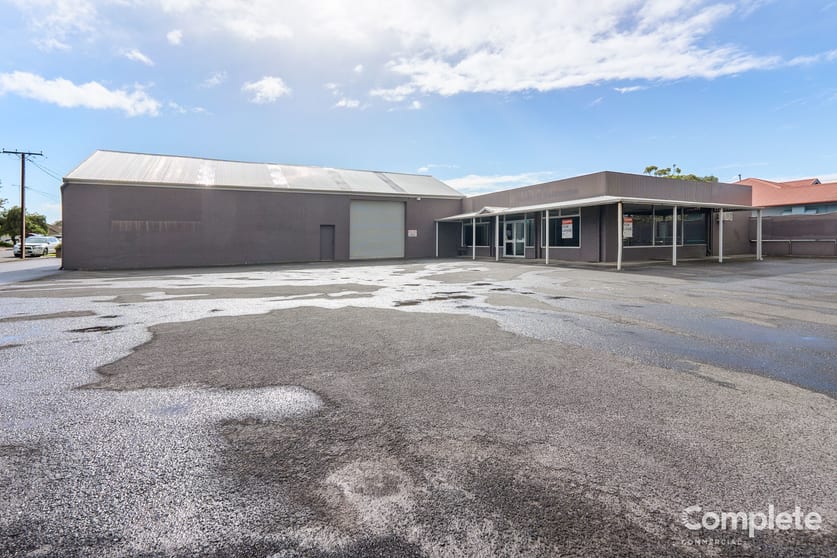 155 COMMERCIAL STREET EAST Mount Gambier SA 5290 - Image 1