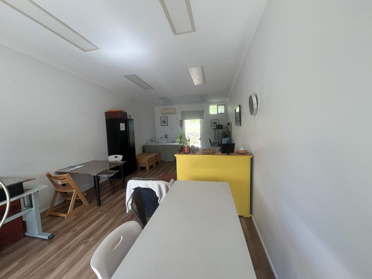 3A/76 Shute Harbour Road Cannonvale QLD 4802 - Image 3