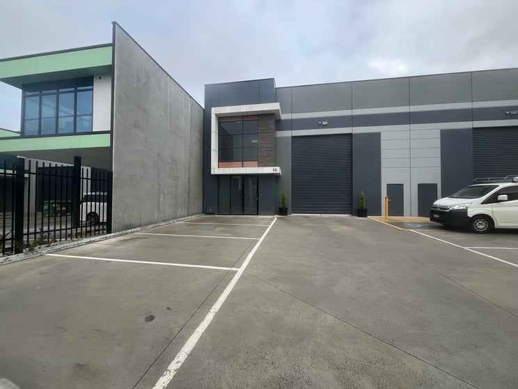 Click to view all images 14A Kelly Court Springvale VIC 3171 - Image 2
