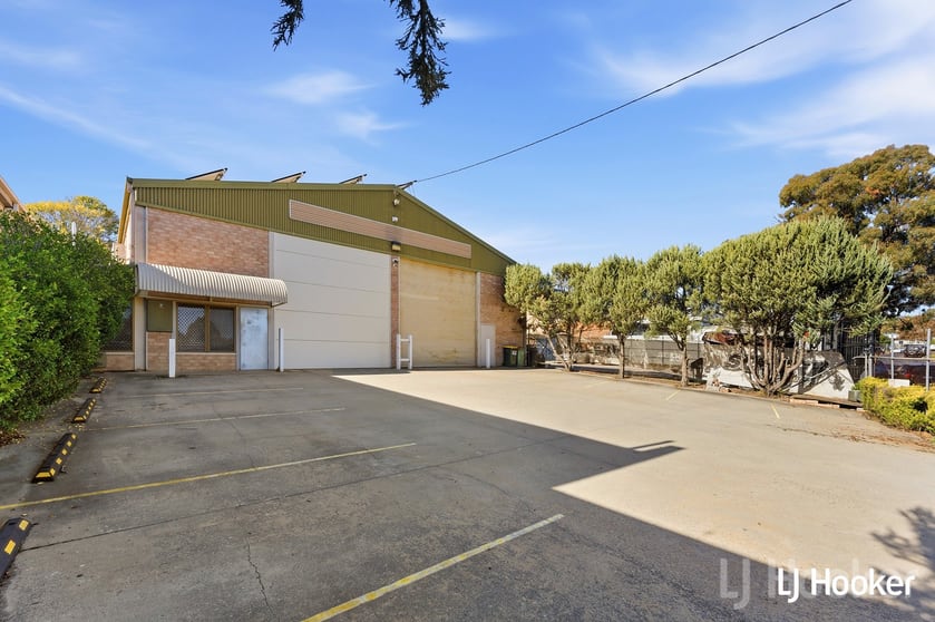 Click to view all images 5 Paterson Parade Queanbeyan NSW 2620 - Image 1