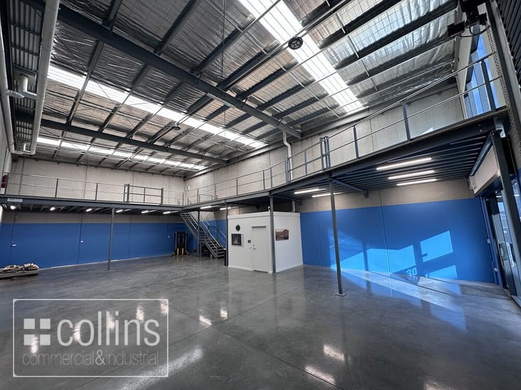 Click to view all images 30 BRAVO Loop Pakenham VIC 3810 - Image 2