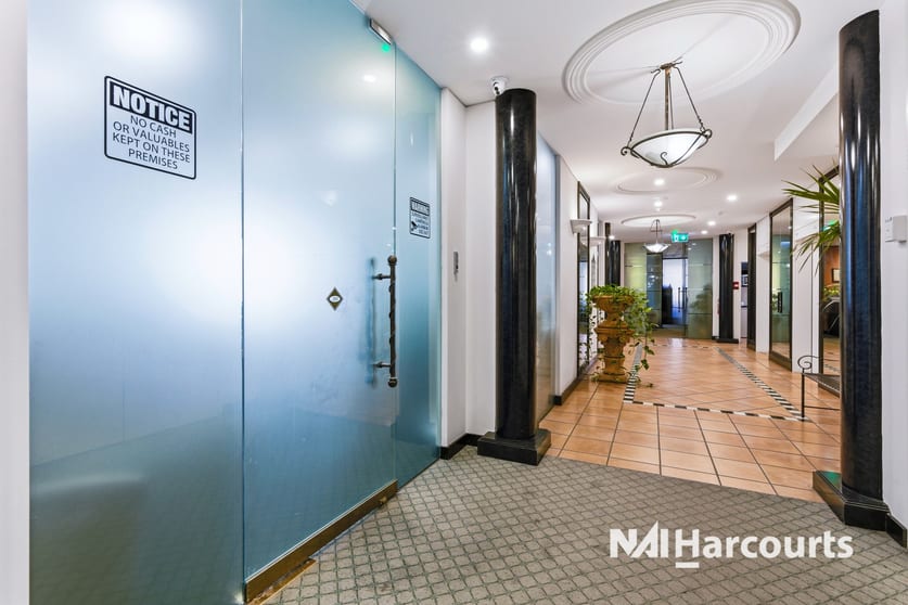 Click to view all images Suite 203 and CP 64/434 St Kilda Road Melbourne VIC 3004 - Image 1