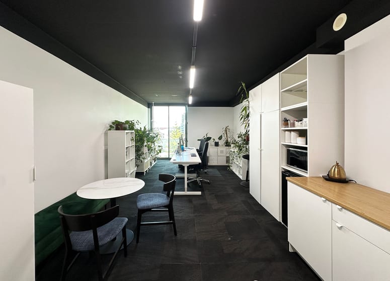 Click to view all images UNIT 207/198 Harbour Esplanade Docklands VIC 3008 - Image 3