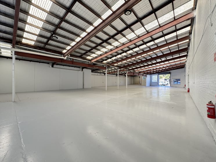 Click to view all images 369-375 City Road South Melbourne VIC 3205 - Image 2