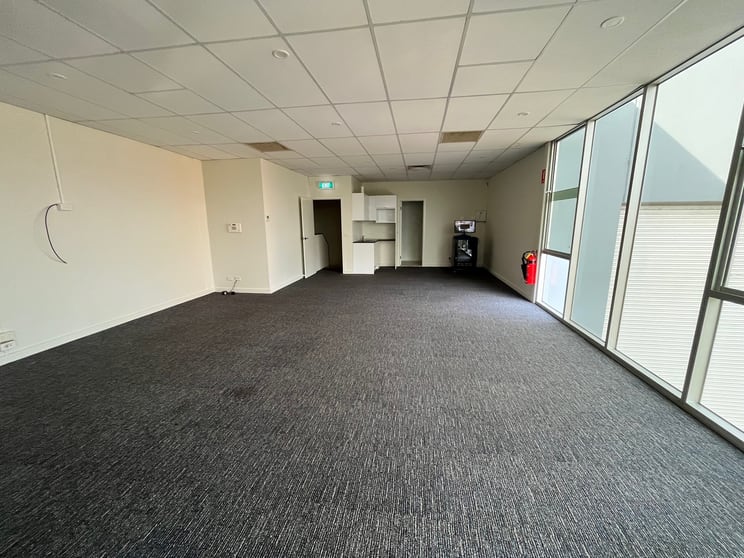 Click to view all images 26-28 Bando Road Springvale VIC 3171 - Image 3