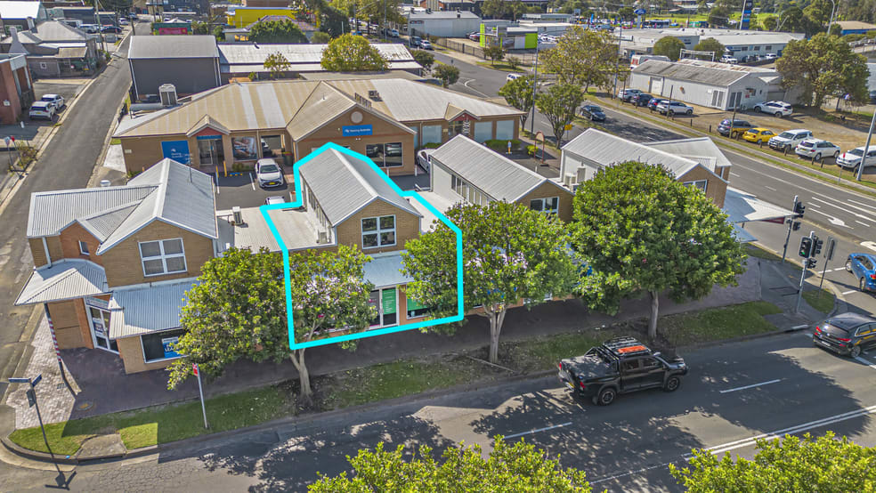 Click to view all images 2/85 Worrigee Street Nowra NSW 2541 - Image 1