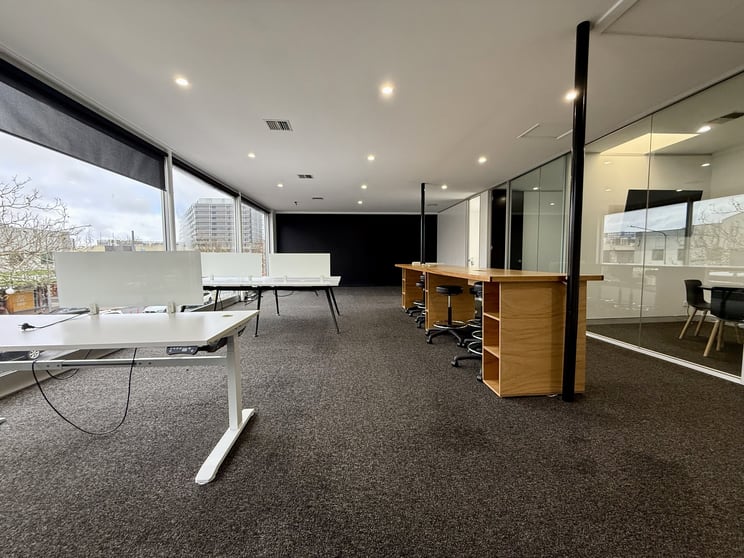 Click to view all images Unit 7/7 Lonsdale Street Braddon ACT 2612 - Image 1