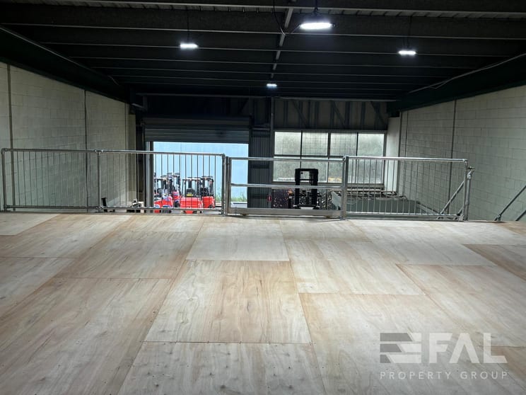 Click to view all images Unit 3/60 Machinery Street Darra QLD 4076 - Image 3