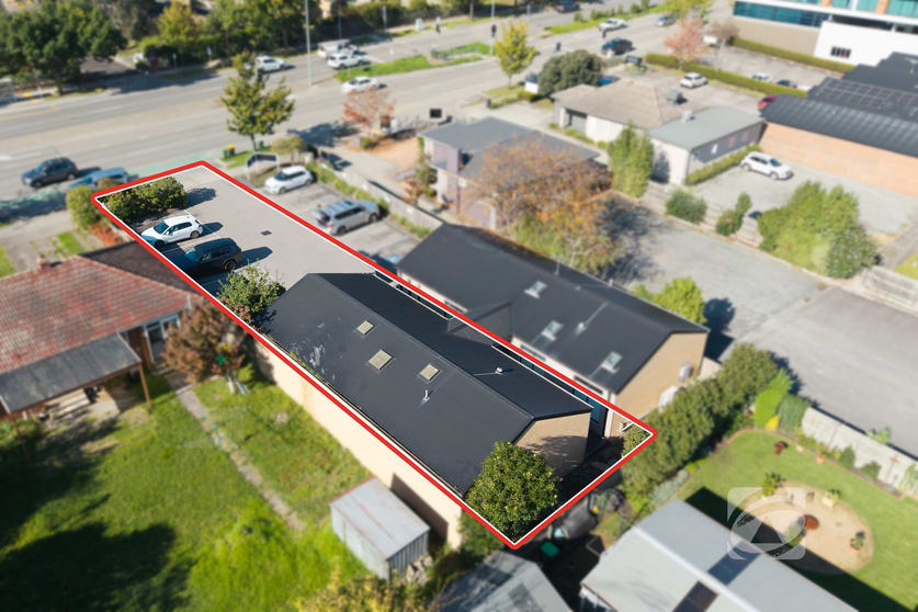 Click to view all images 30B Clyde Road Berwick VIC 3806 - Image 3
