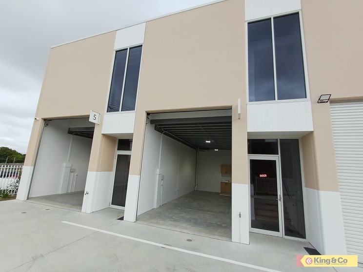 5/55 Lofter Street Tennyson QLD 4105 - Image 1