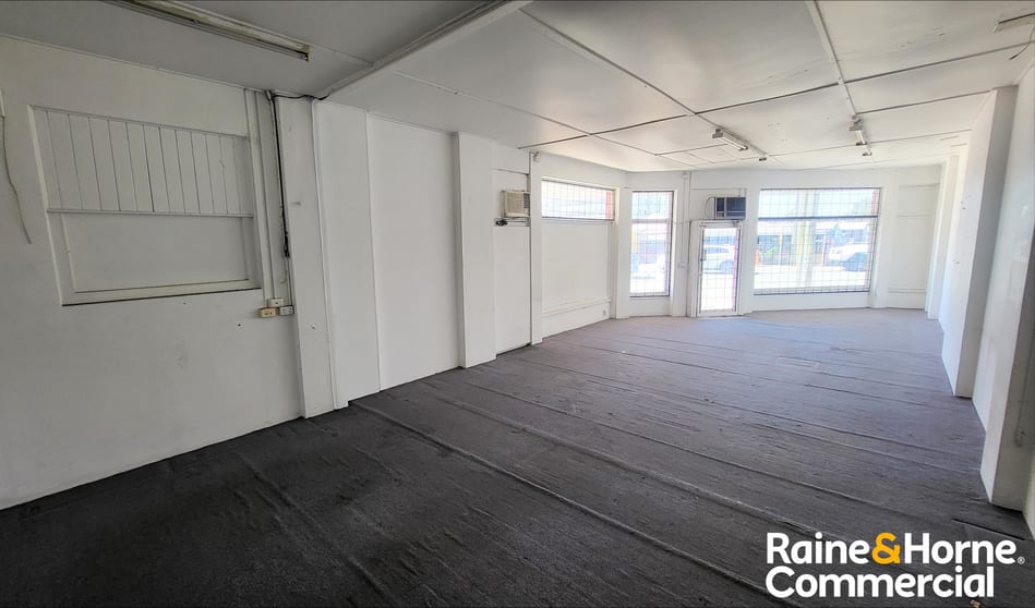 Click to view all images 4/724 Gympie Road Chermside QLD 4032 - Image 3