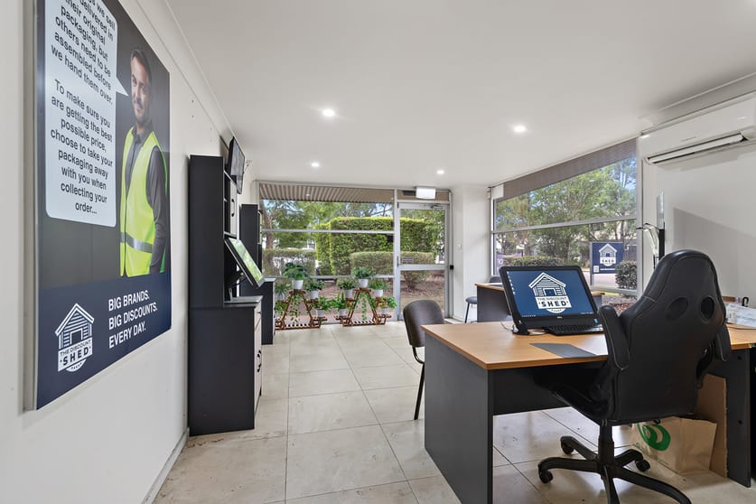 Click to view all images 1 & 2/2 Sabre Close Rutherford NSW 2320 - Image 3