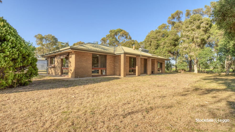 Click to view all images 315A McLennan Street Mooroopna VIC 3629 - Image 2