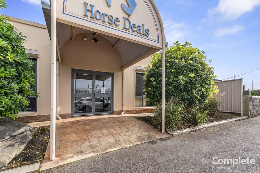 Click to view all images 7 ANTHONY STREET Mount Gambier SA 5290 - Image 1