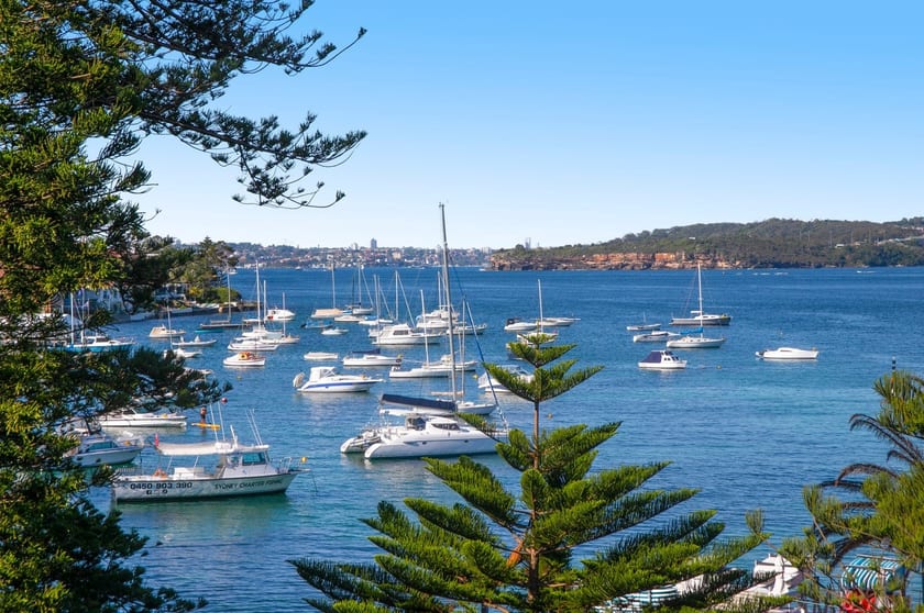Click to view all images 201/39 East Esplanade Manly NSW 2095 - Image 2
