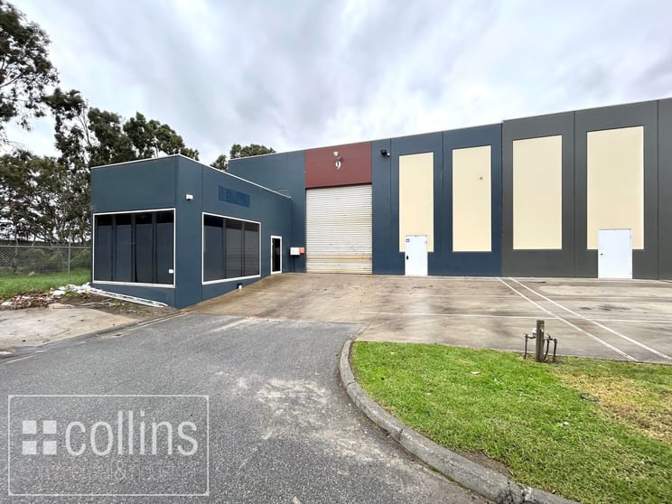 Click to view all images 9 Astro Court Hallam VIC 3803 - Image 1
