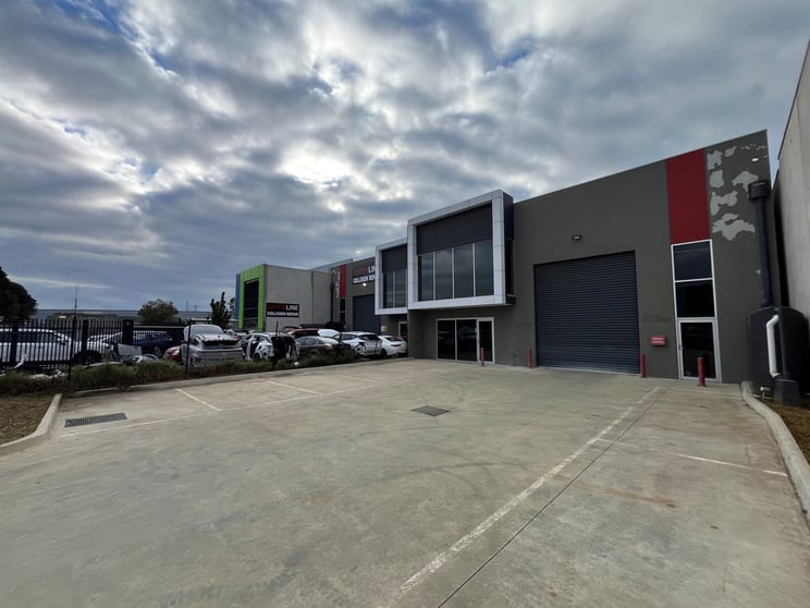 1/40 Zakwell Court Coolaroo VIC 3048 - Image 3