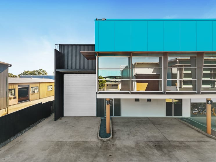 Click to view all images 5/15 Holt Street Pinkenba QLD 4008 - Image 1