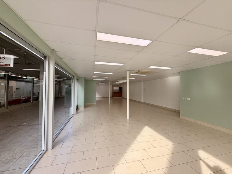 Click to view all images 1/5 Orient Street Batemans Bay NSW 2536 - Image 3