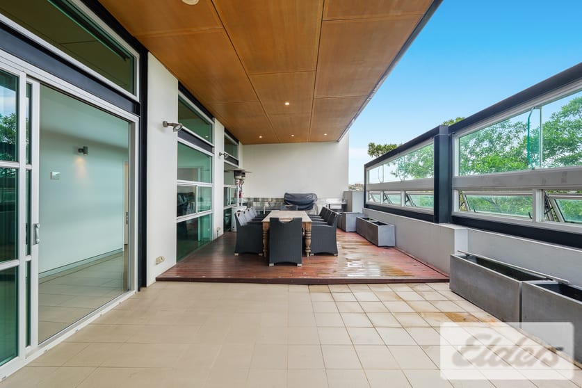 Click to view all images 143 Abbotsford Road Albion QLD 4010 - Image 3