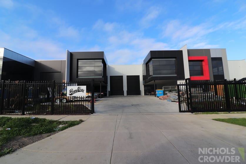 Click to view all images 2/26 Buontempo Road Carrum Downs VIC 3201 - Image 2