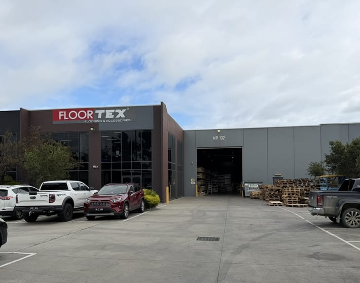 Click to view all images 192-194 Hammond Road Dandenong South VIC 3175 - Image 2