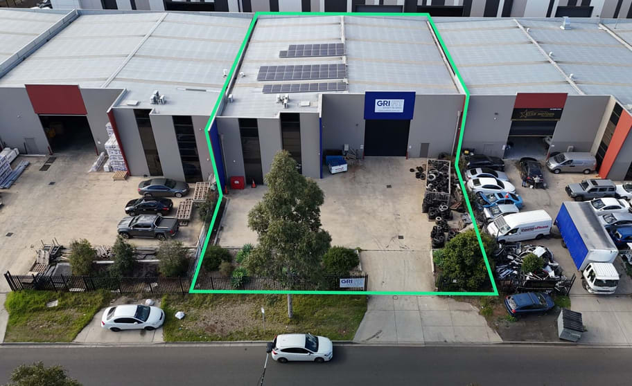 Click to view all images 56 Efficient Drive Truganina VIC 3029 - Image 2