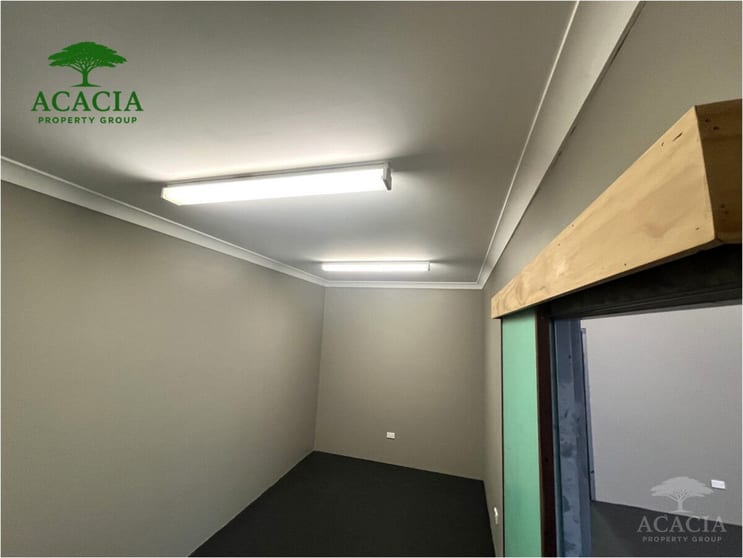Click to view all images 2/26 Chullora Bend Jandakot WA 6164 - Image 3