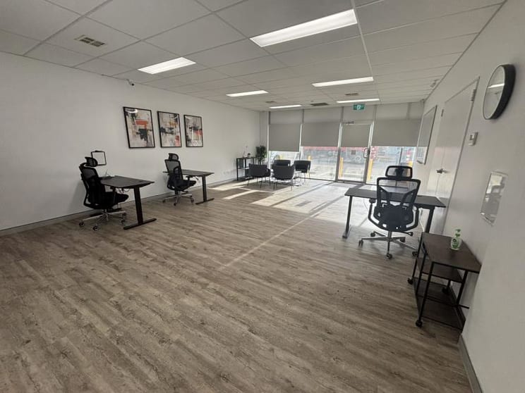 Click to view all images Unit 3B/57 Kembla Street Fyshwick ACT 2609 - Image 3