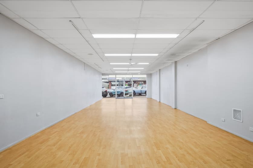 Click to view all images Unit 2, 49A The Boulevarde Toronto NSW 2283 - Image 3