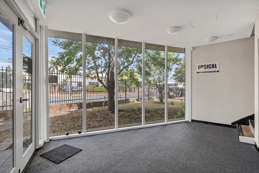 Click to view all images 10 Brunker Road Chullora NSW 2190 - Image 3