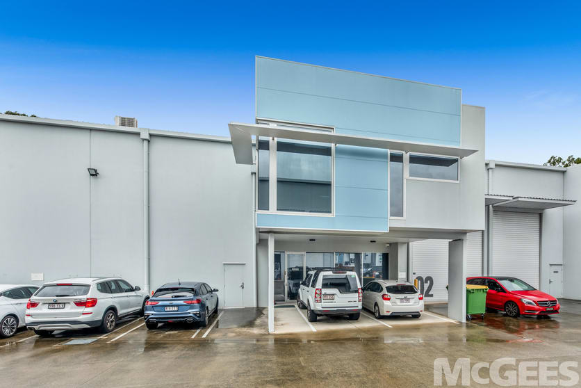 Click to view all images 2/160 Lytton Road Morningside QLD 4170 - Image 1