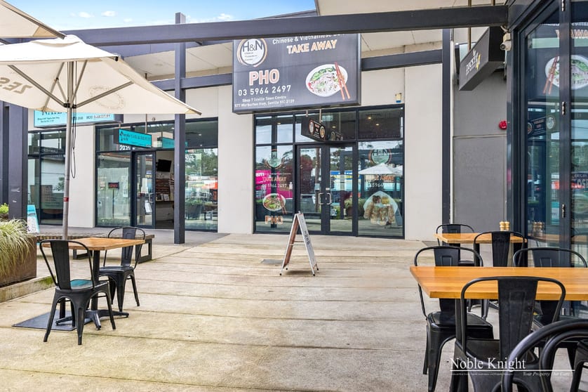 Click to view all images 7/577 Warburton Highway Seville VIC 3139 - Image 3