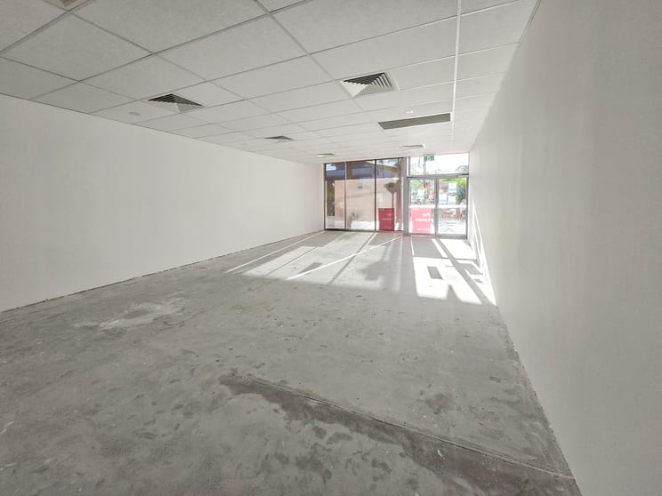 Click to view all images Shop 5A/29-37 George Street Woy Woy NSW 2256 - Image 3