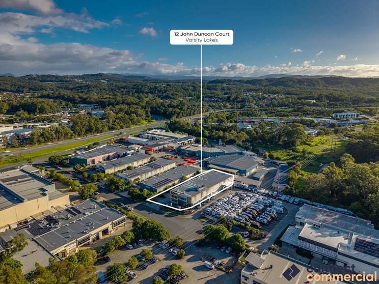 Click to view all images 12 John Duncan Court Varsity Lakes QLD 4227 - Image 2