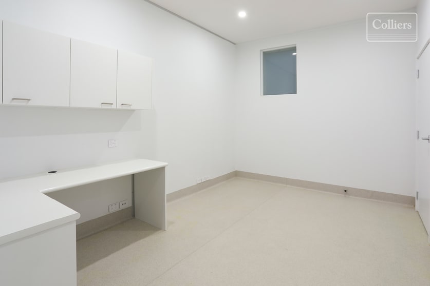Click to view all images Wollongong NSW 2500 - Image 3