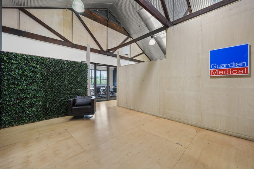 Click to view all images 132 Gwynne Street Cremorne VIC 3121 - Image 2