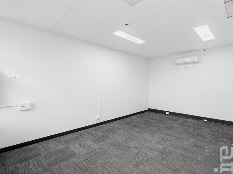 Click to view all images Suite 4A/21-23 Reid Street Wangaratta VIC 3677 - Image 1